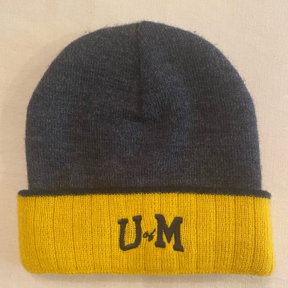 University of Michigan Captivating Headwear Knit Cap Toboggan Hat - Picture 2 of 6